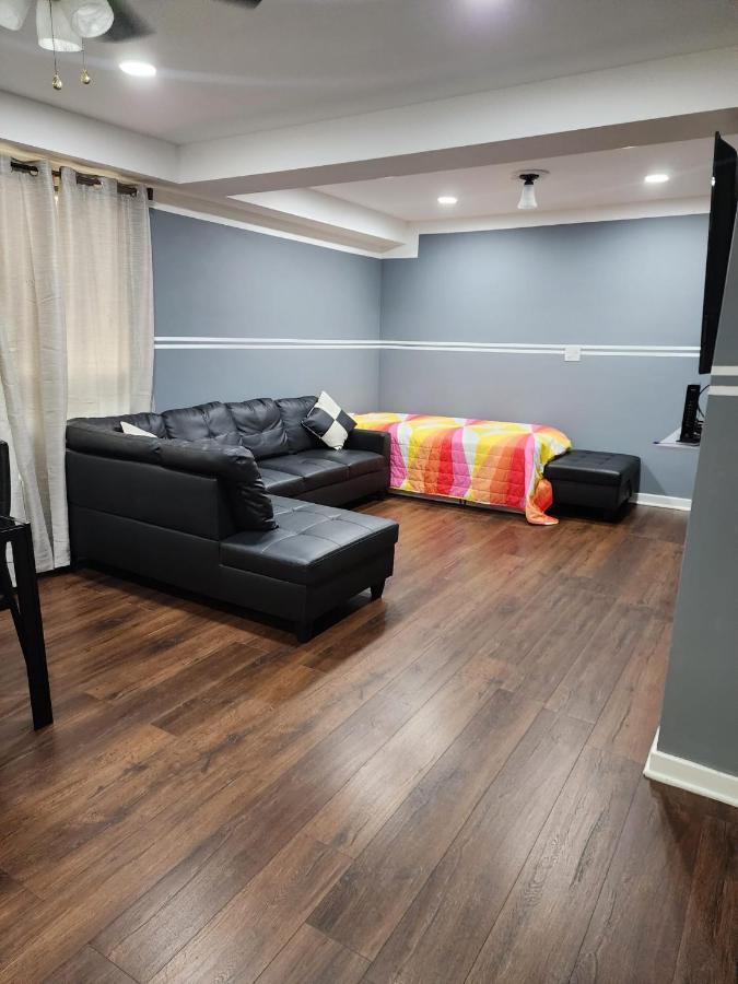 Granville Appartment Чикаго Екстериор снимка