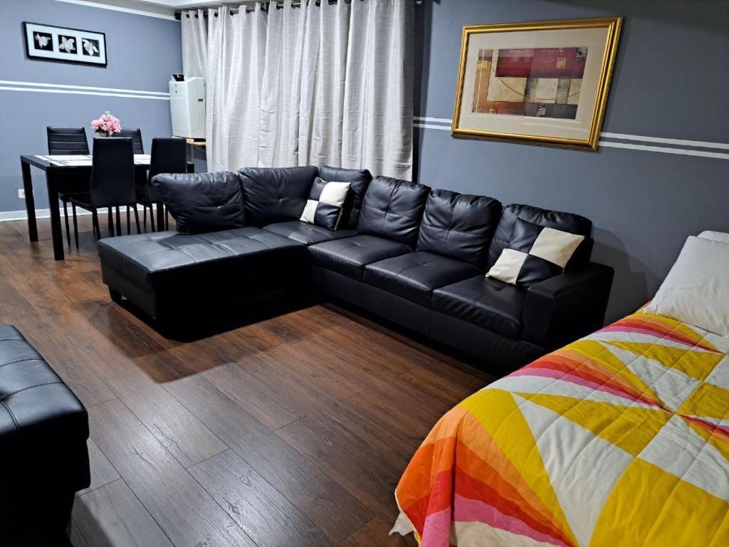Granville Appartment Чикаго Екстериор снимка