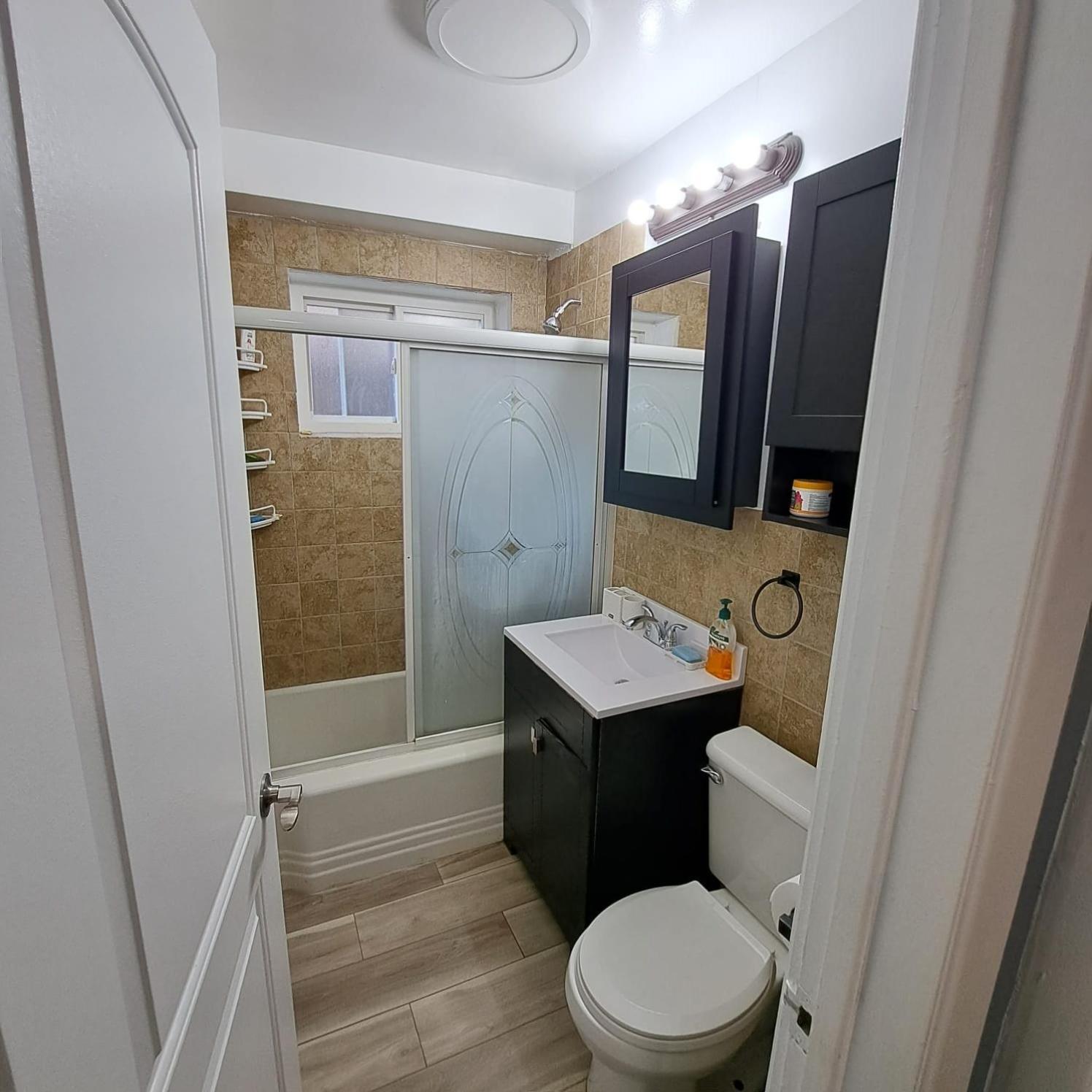 Granville Appartment Чикаго Екстериор снимка